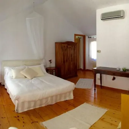 Casa Cecilia Feriehus *